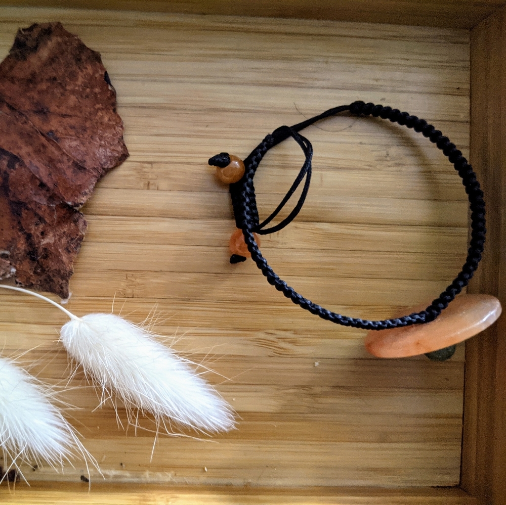 Drawstring Yellow Jade Circle Bracelet